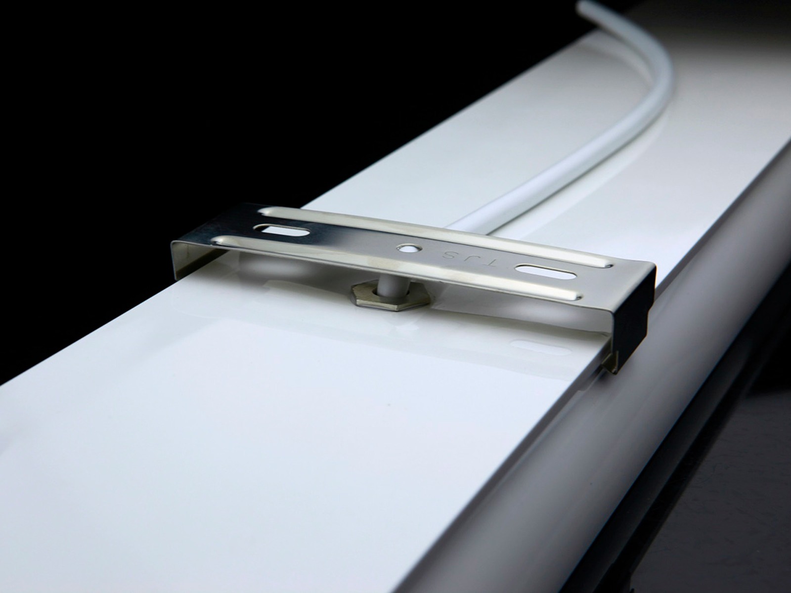 green:ID HIGH-LUX LED armatur 120 cm. 30W, NW