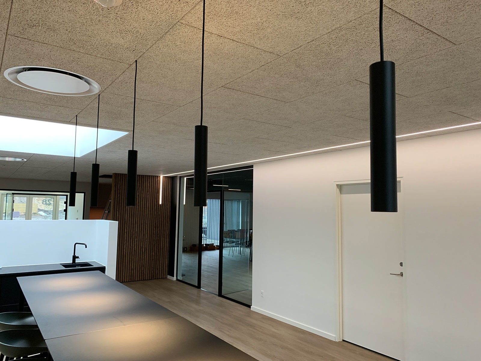 LED cylinder-pendel 10W, sort