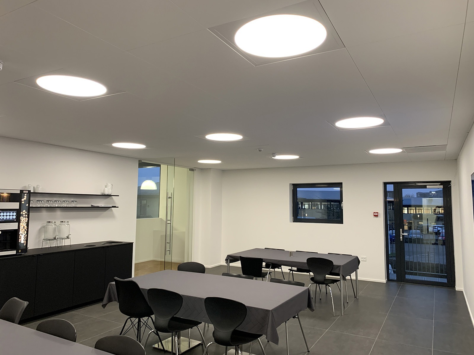 LED TrueColor Moonlight panel 60x60. NW