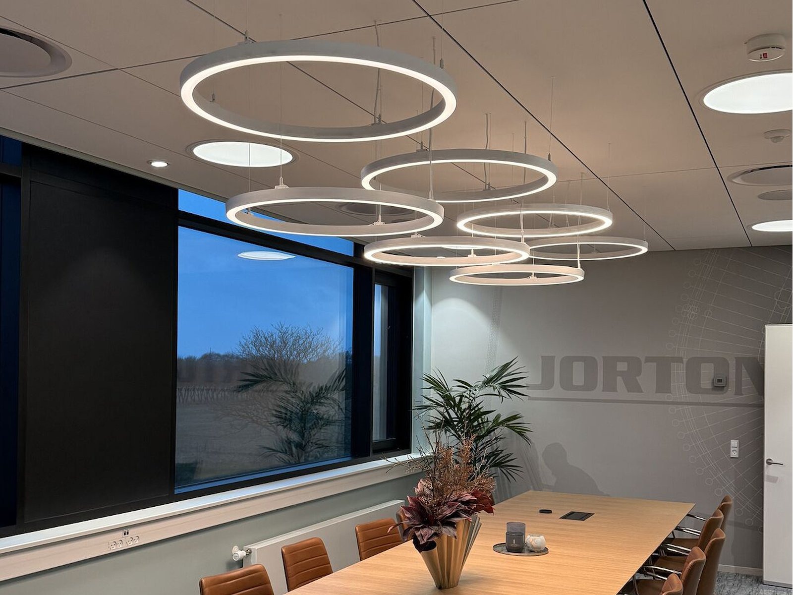Circle Ultra Slim LED lampe HVID. WW. DALI dæmpbar