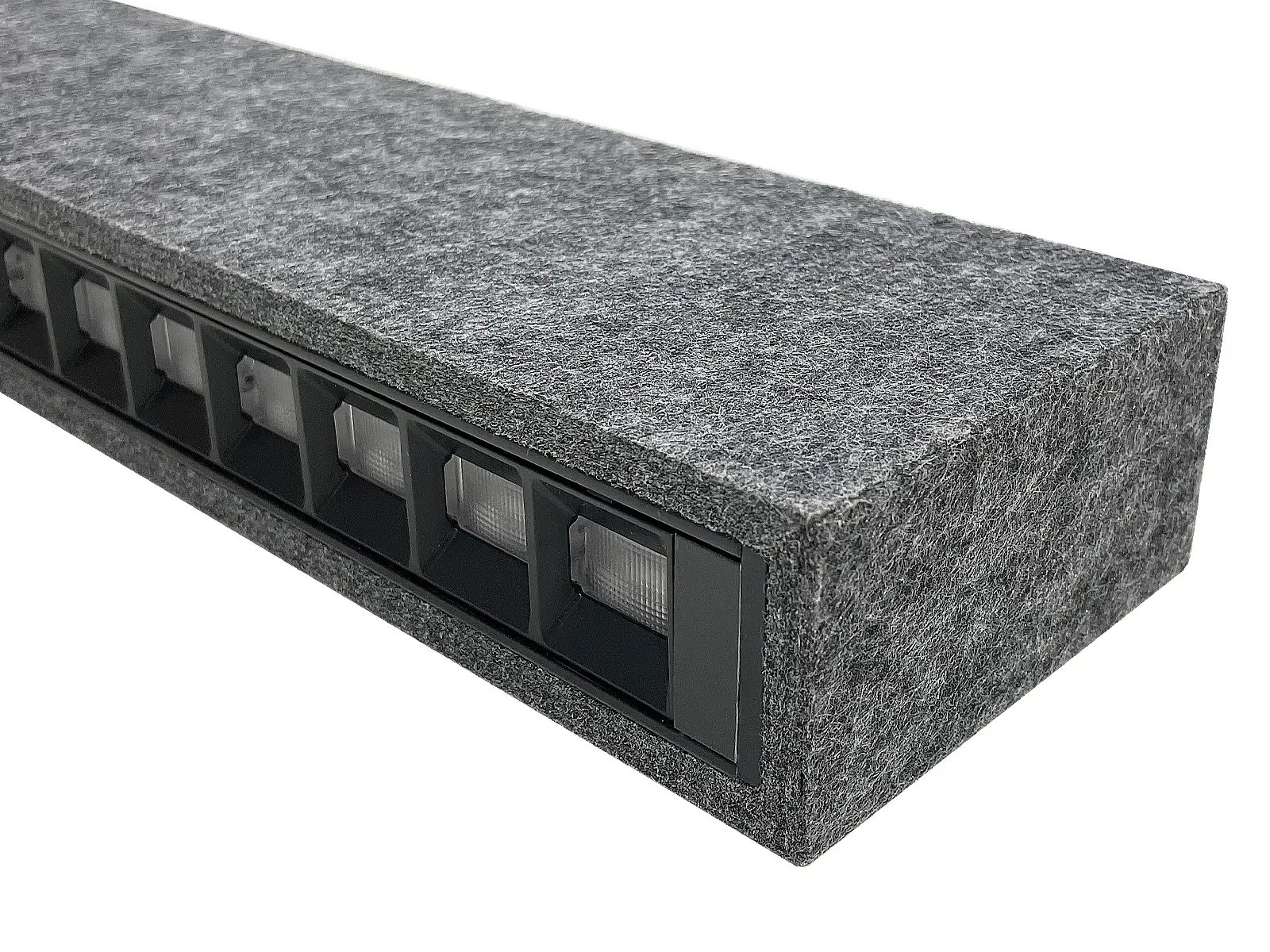 SilentFelt slim akustik LED armatur WW. Cloudy Black. 1200mm