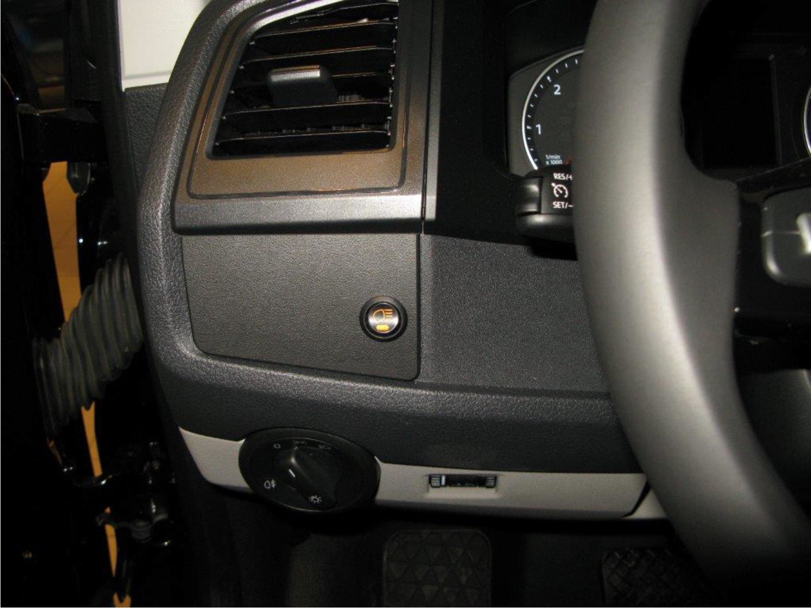 Knapkonsol til VW T6 