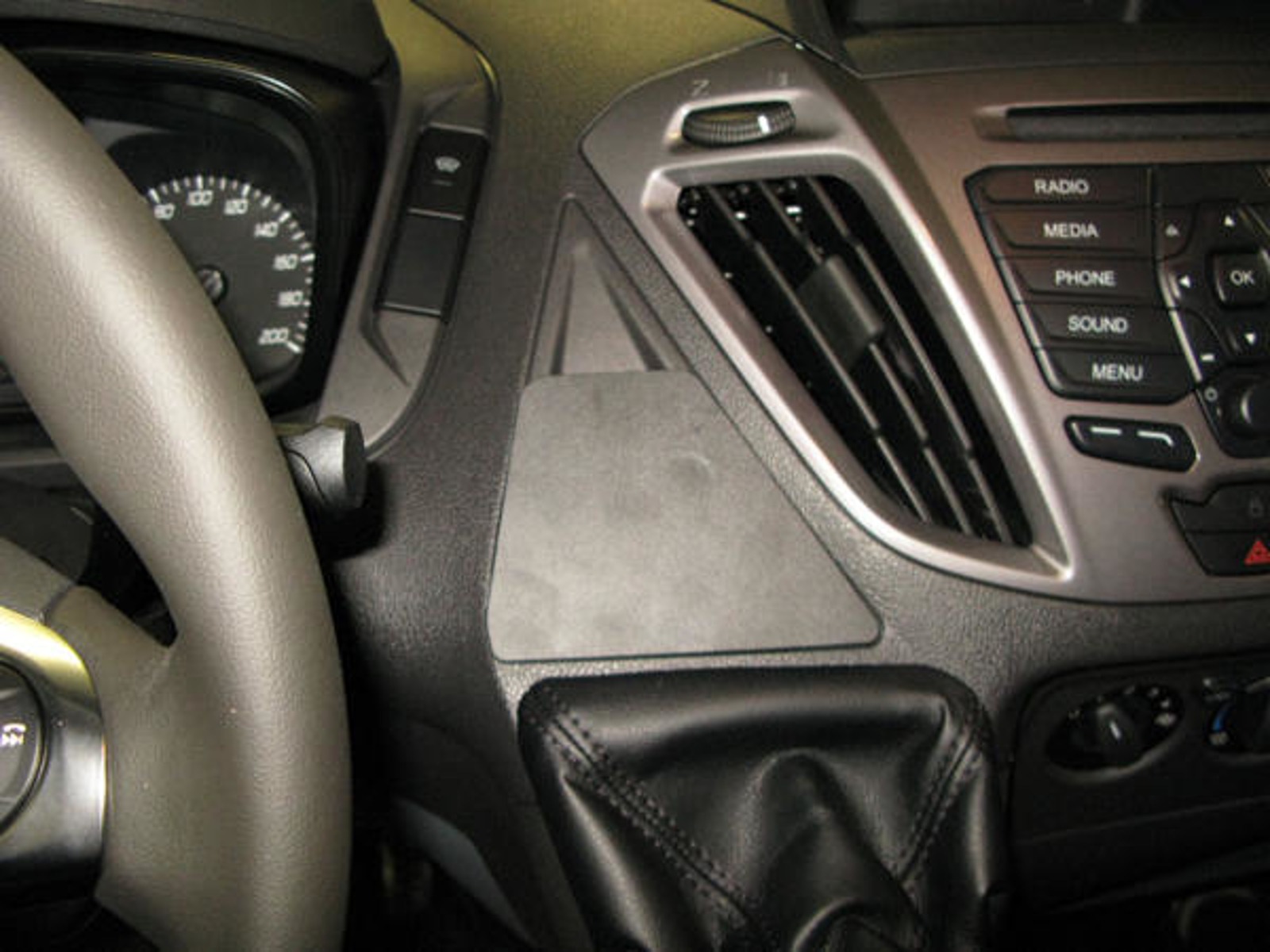 Knapkonsol til Ford Transit Custom