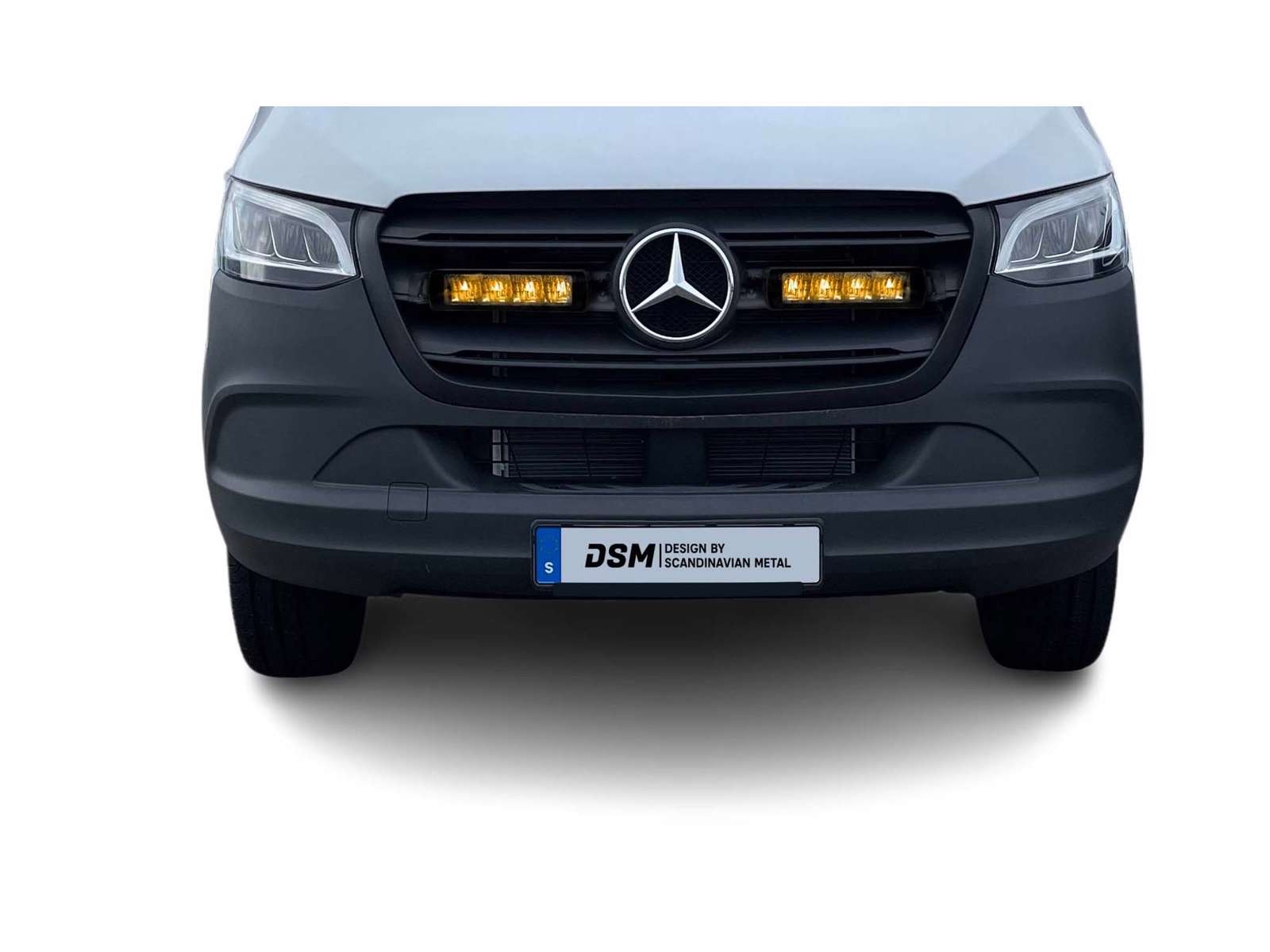 Mercedes Sprinter 2017-2023+ DSM INTEGRA LED Fjernlys-kit + modeltilpasset beslag