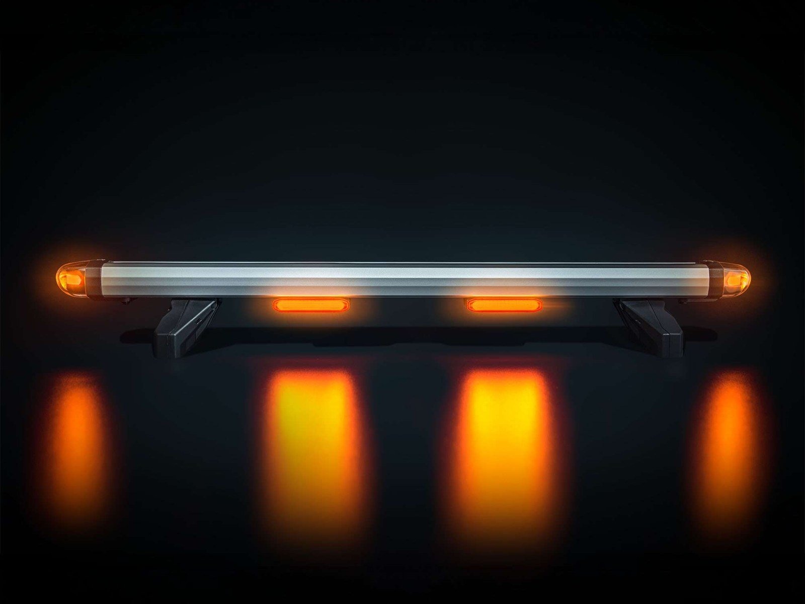 ﻿Modeltilpasset tagbøjle m. LED FLASH for Ford Transit Custom
